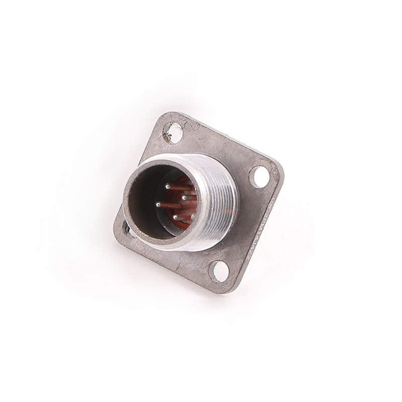 2PM14 4P Male Flange Socket