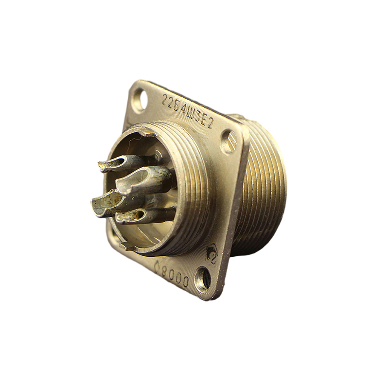 2PM22 4P Male Flange Socket