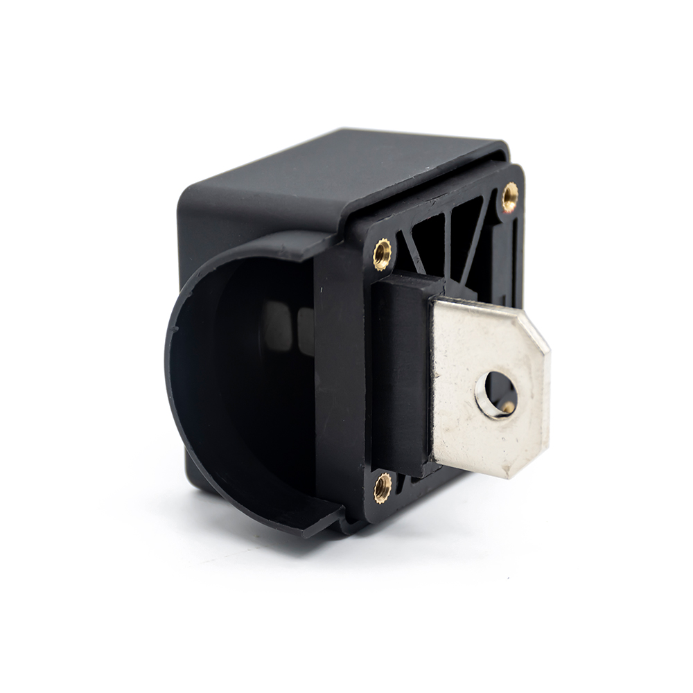 Feed Through Junction Blocks 150A Outer Screw(M8) Black