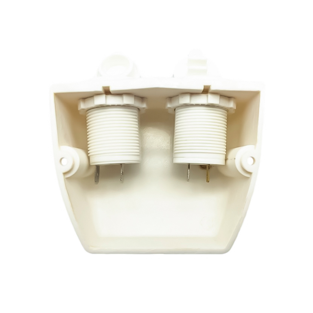 USB车充插座面板，5V 3.1A，电源插座3口，带蓝色LED指示灯，白色外壳