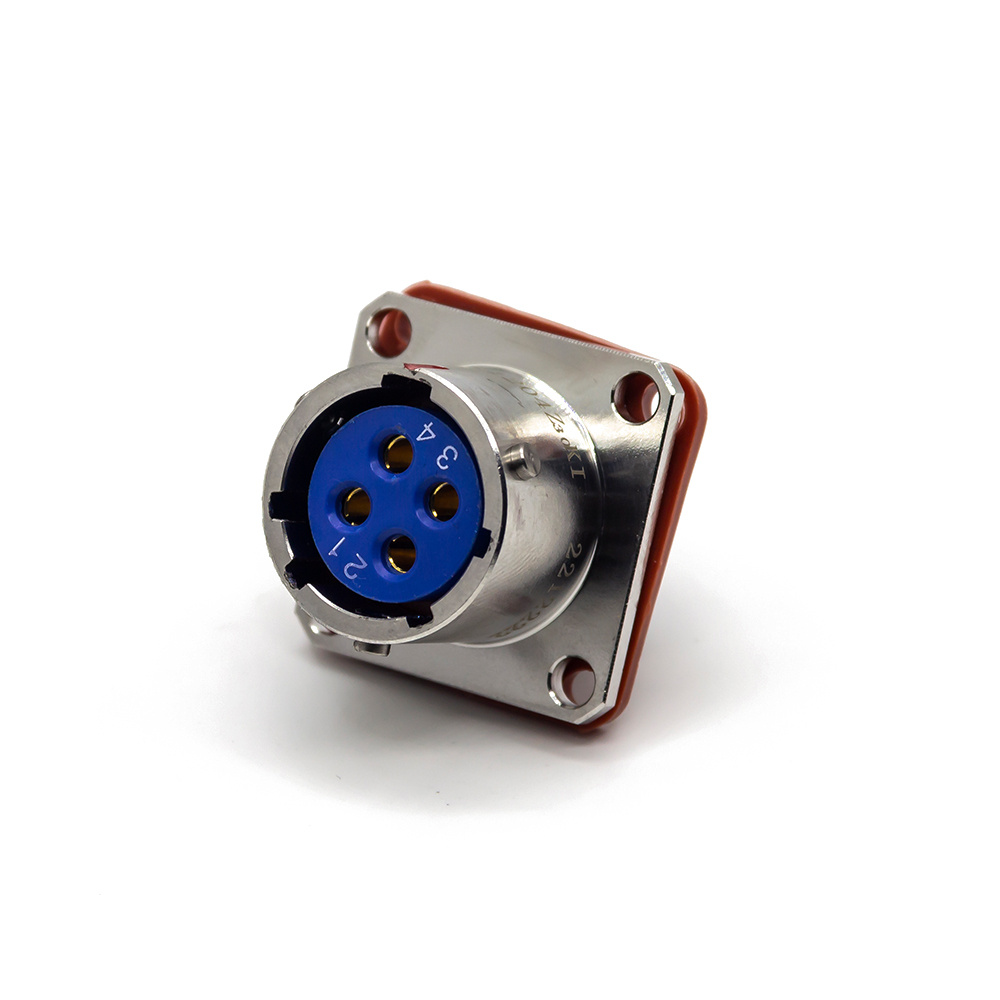 Y50DX 4P Female Flange Socket
